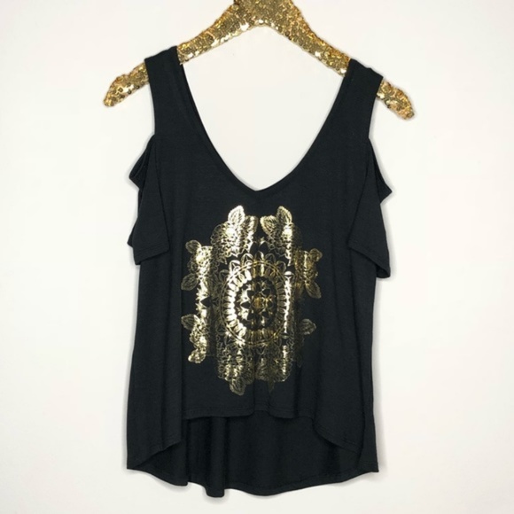 *NWT [Self E] graphic cold-shoulder top #701 - Picture 2 of 4